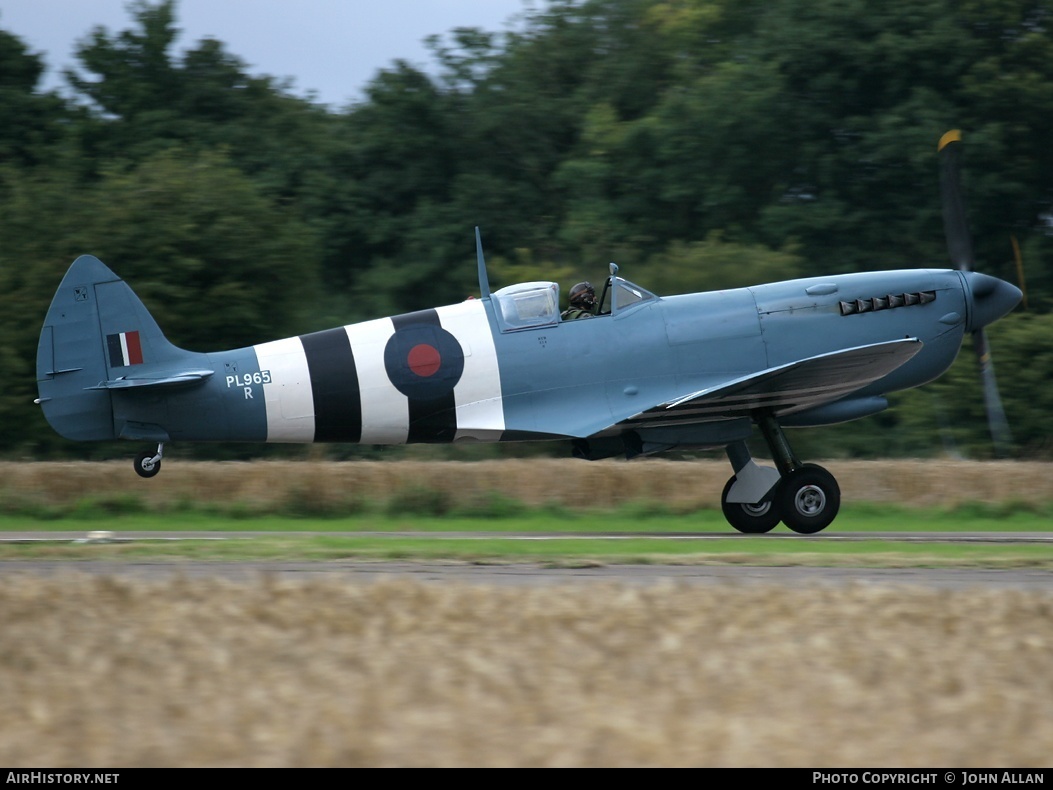 Aircraft Photo of G-MKXI / PL965 | Supermarine 365 Spitfire PR11 | UK - Air Force | AirHistory.net #93354