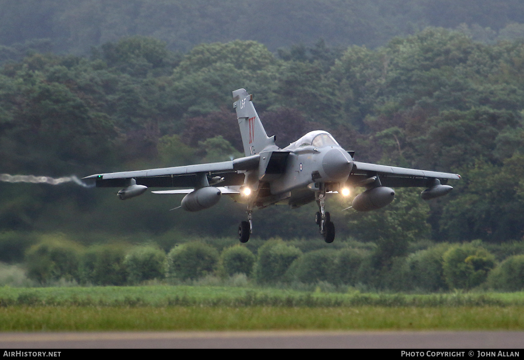 Aircraft Photo of ZA741 | Panavia Tornado GR4(T) | UK - Air Force | AirHistory.net #93391