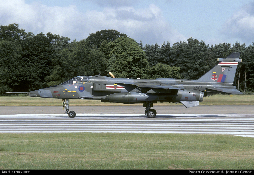 Aircraft Photo of XZ103 | Sepecat Jaguar GR1A | UK - Air Force | AirHistory.net #93500