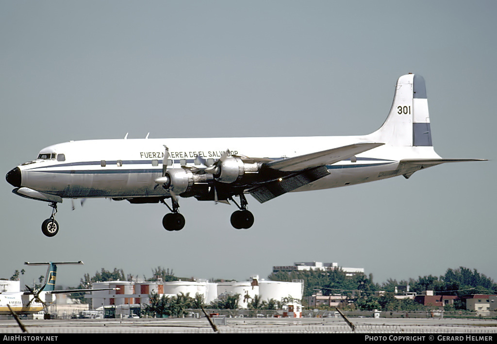 Aircraft Photo of 301 | Douglas DC-6B(F) | El Salvador - Air Force | AirHistory.net #93551