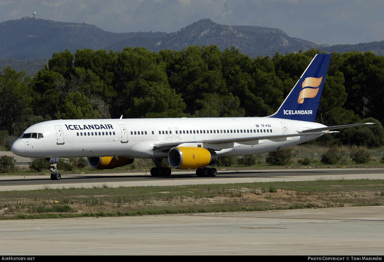 Aircraft Photo of TF-FIU | Boeing 757-256 | Icelandair | AirHistory.net #93610