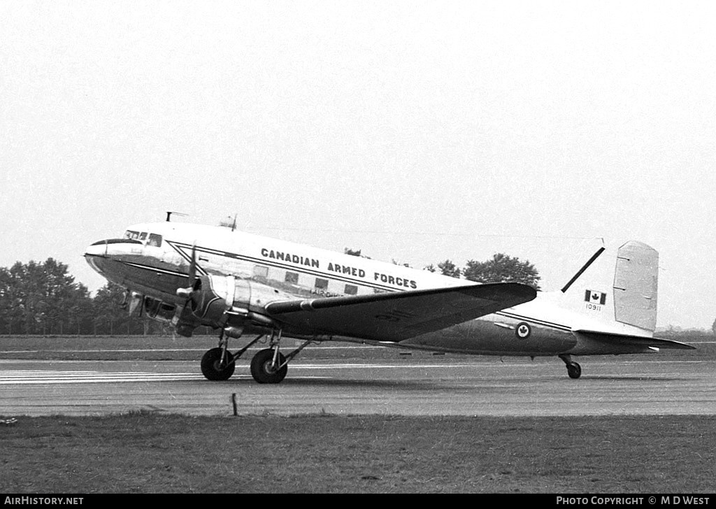 Aircraft Photo of 10911 | Douglas C-47A Dakota Mk.3F | Canada - Air Force | AirHistory.net #93709