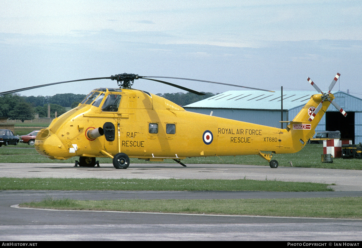 Aircraft Photo of XT680 | Westland WS-58 Wessex HC.2 | UK - Air Force | AirHistory.net #93757