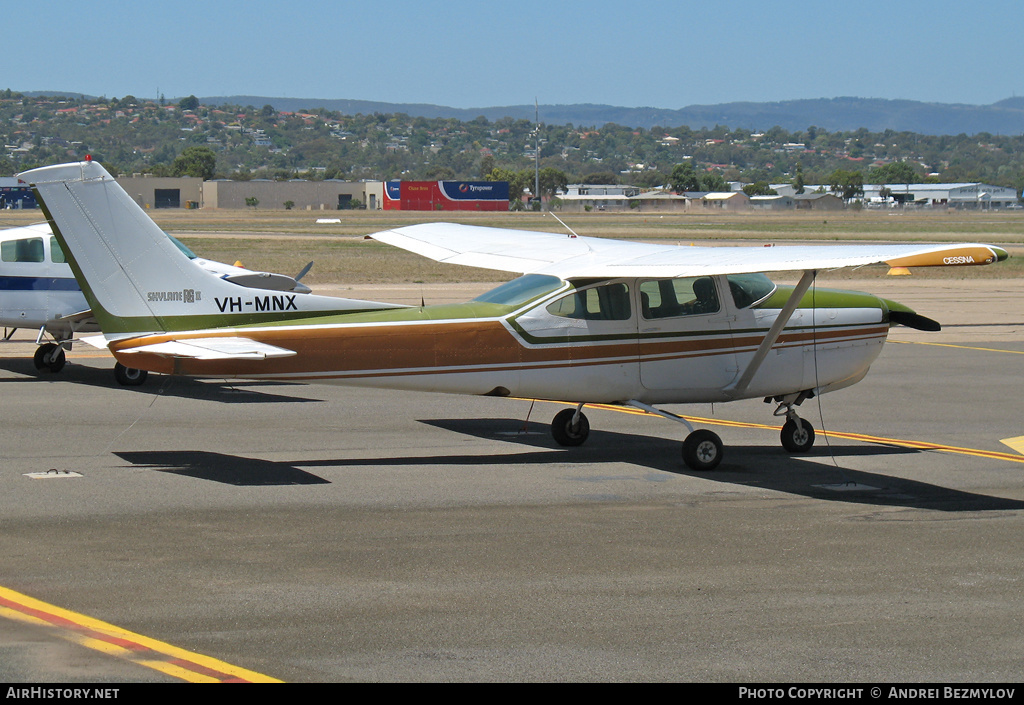Aircraft Photo of VH-MNX | Cessna R182 Skylane RG II | AirHistory.net #93793