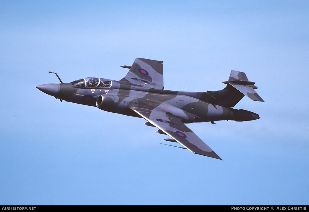 Aircraft Photo of XV354 | Hawker Siddeley Buccaneer S2A | UK - Air Force | AirHistory.net #93886