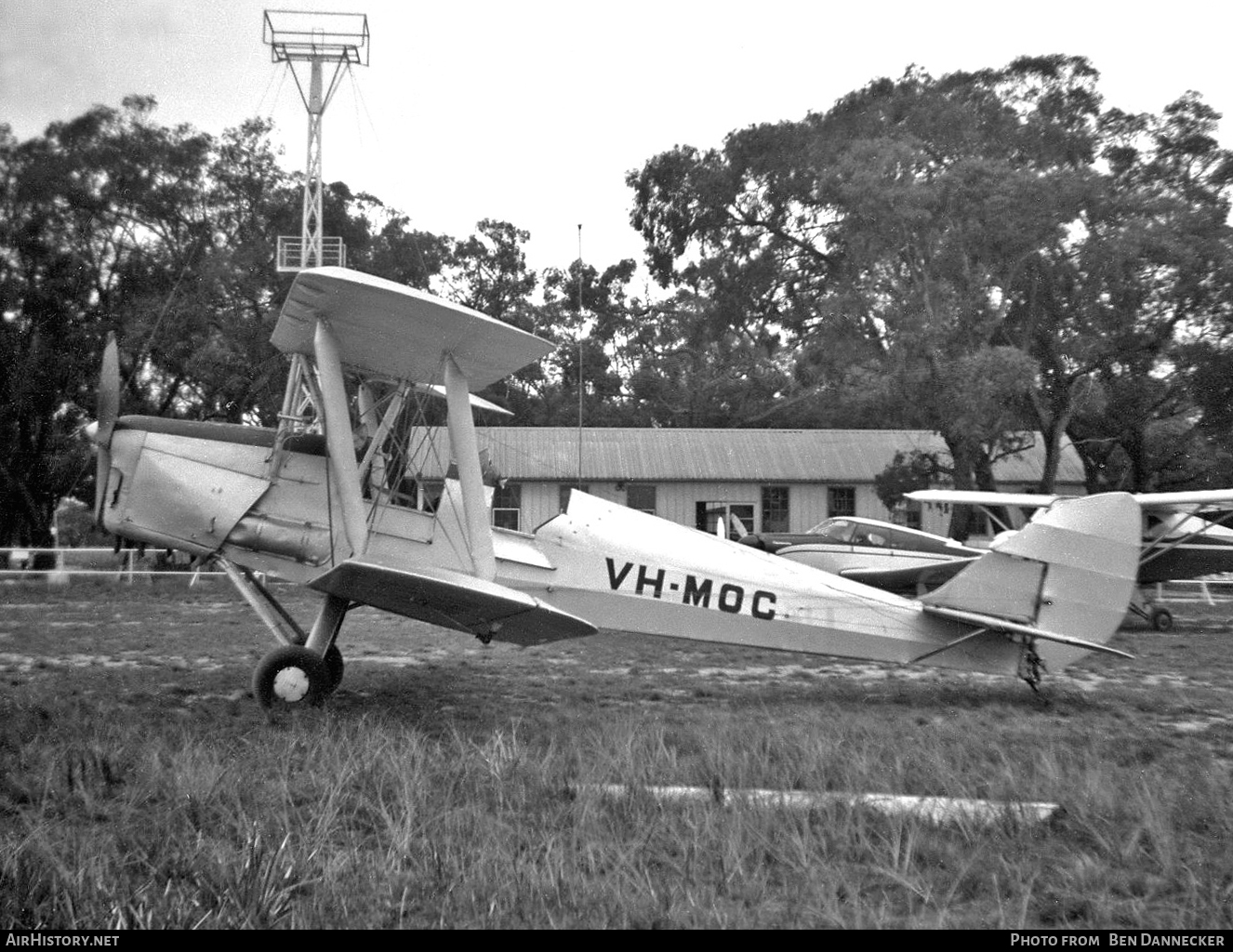 Aircraft Photo of VH-MOC | De Havilland D.H. 82A Tiger Moth | AirHistory.net #93964