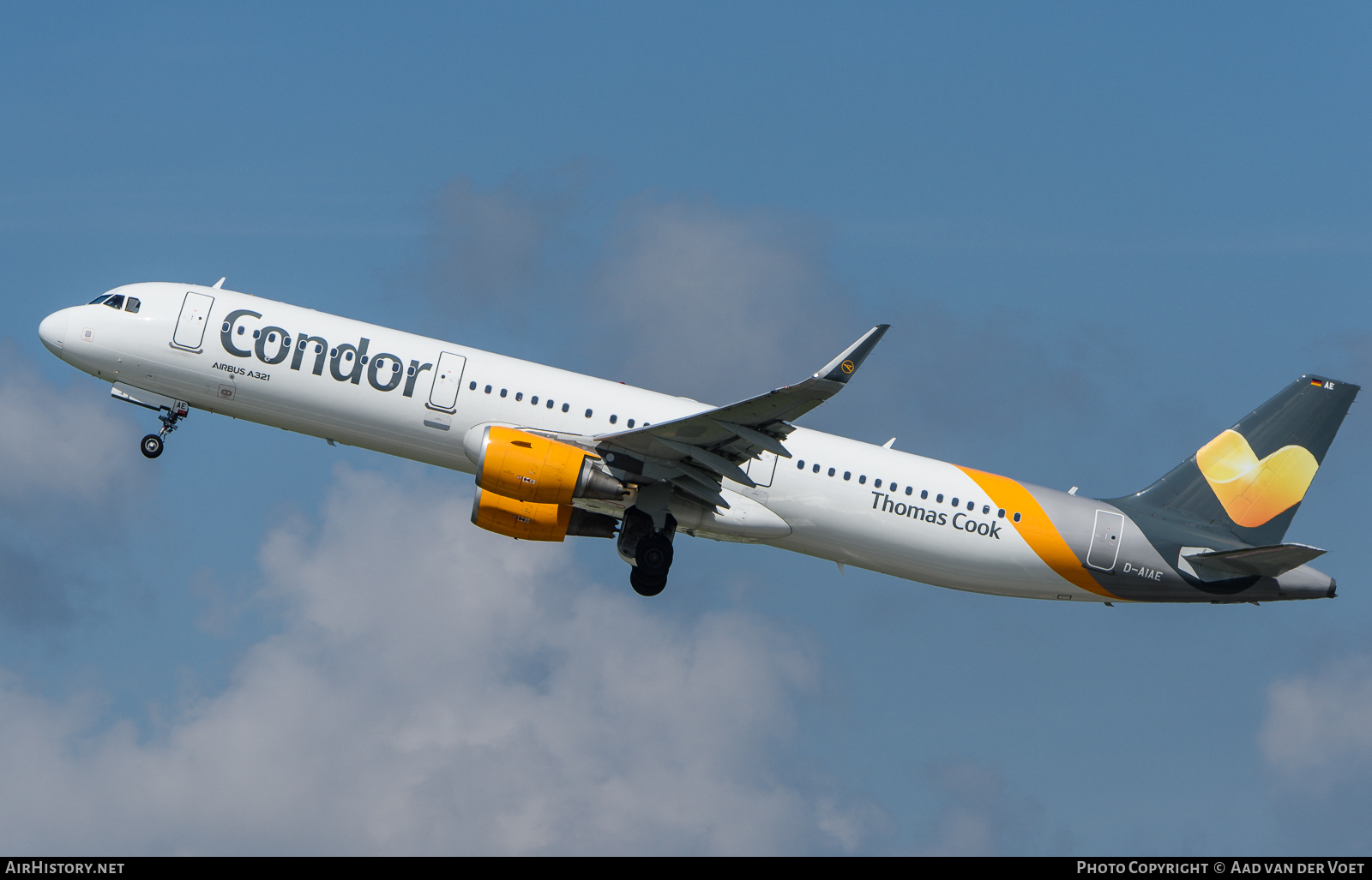 Aircraft Photo of D-AIAE | Airbus A321-211 | Condor Flugdienst | AirHistory.net #93969