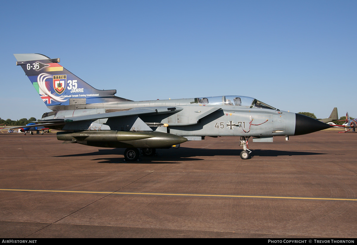 Aircraft Photo of 4571 | Panavia Tornado IDS | Germany - Air Force | AirHistory.net #94026