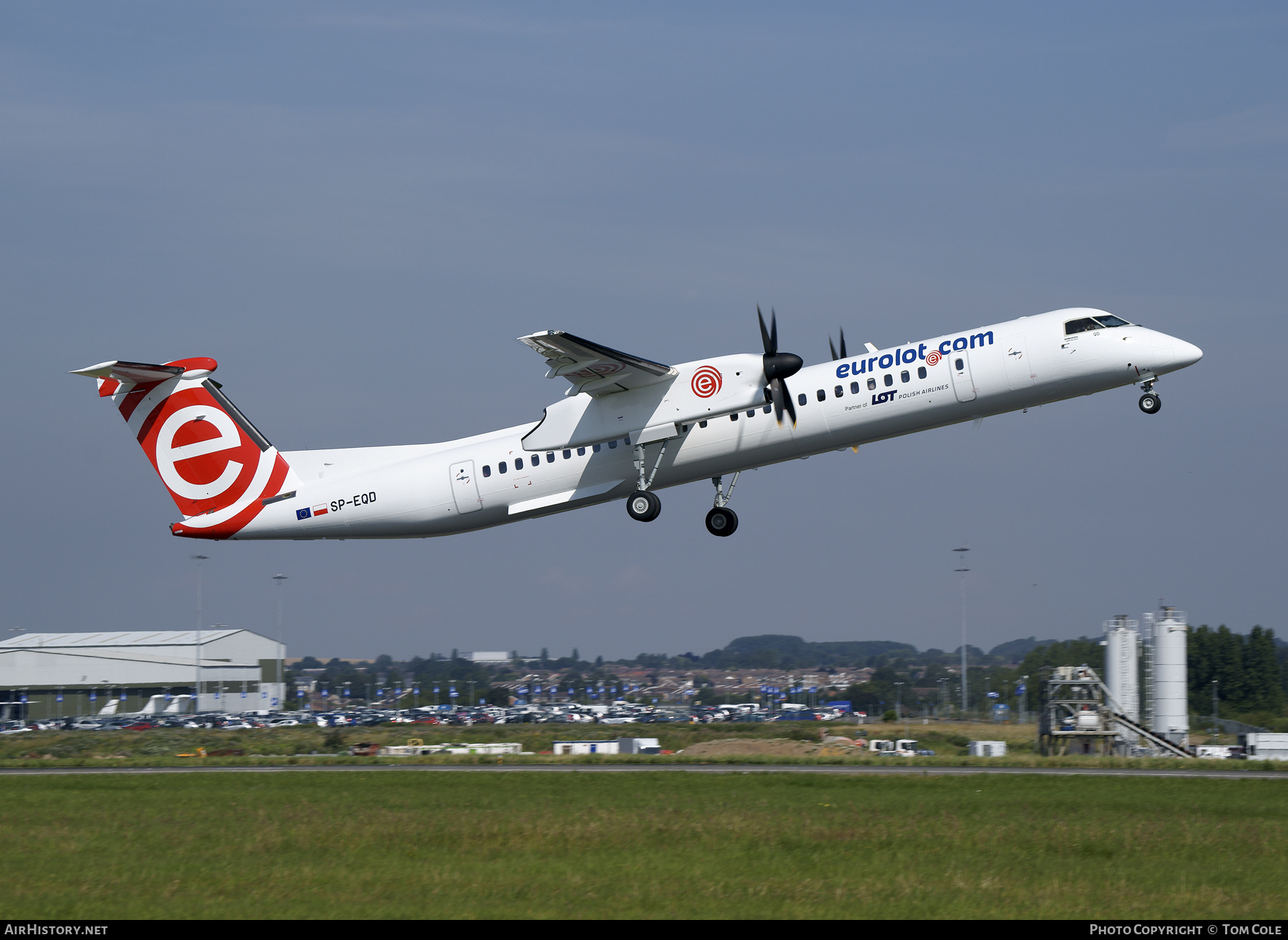 Aircraft Photo of SP-EQD | Bombardier DHC-8-402 Dash 8 | EuroLOT | AirHistory.net #94089