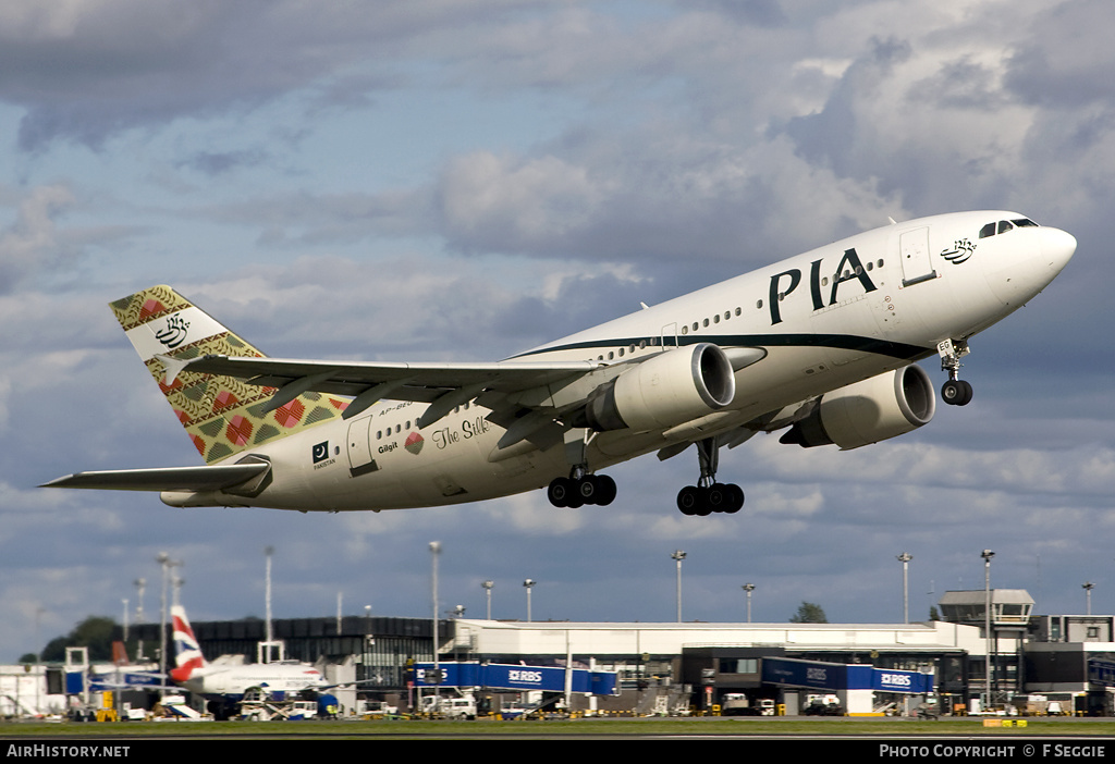 Aircraft Photo of AP-BEG | Airbus A310-308 | Pakistan International Airlines - PIA | AirHistory.net #94093