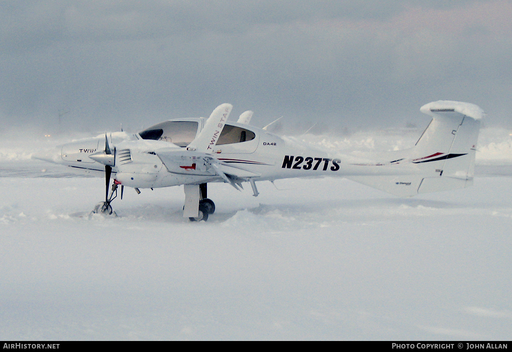 Aircraft Photo of N237TS | Diamond DA42 Twin Star | AirHistory.net #94132