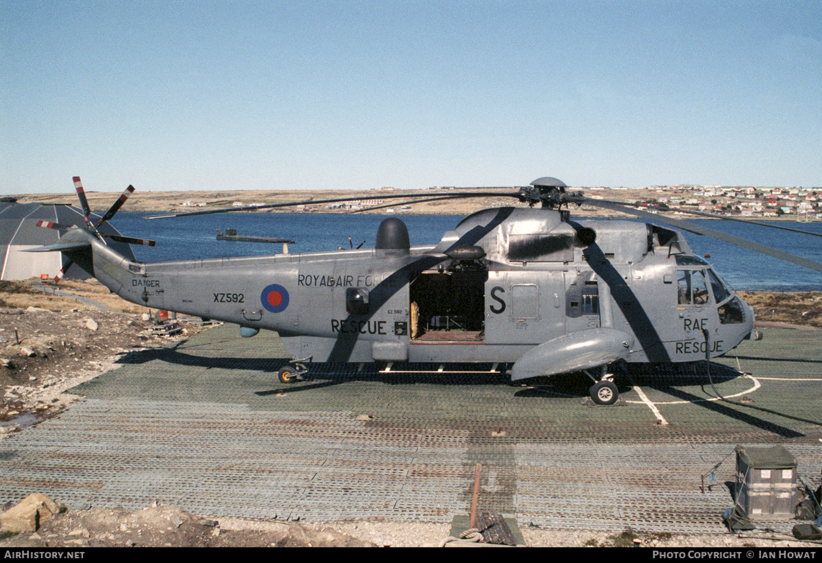 Aircraft Photo of XZ592 | Westland WS-61 Sea King HAR3 | UK - Air Force | AirHistory.net #94186