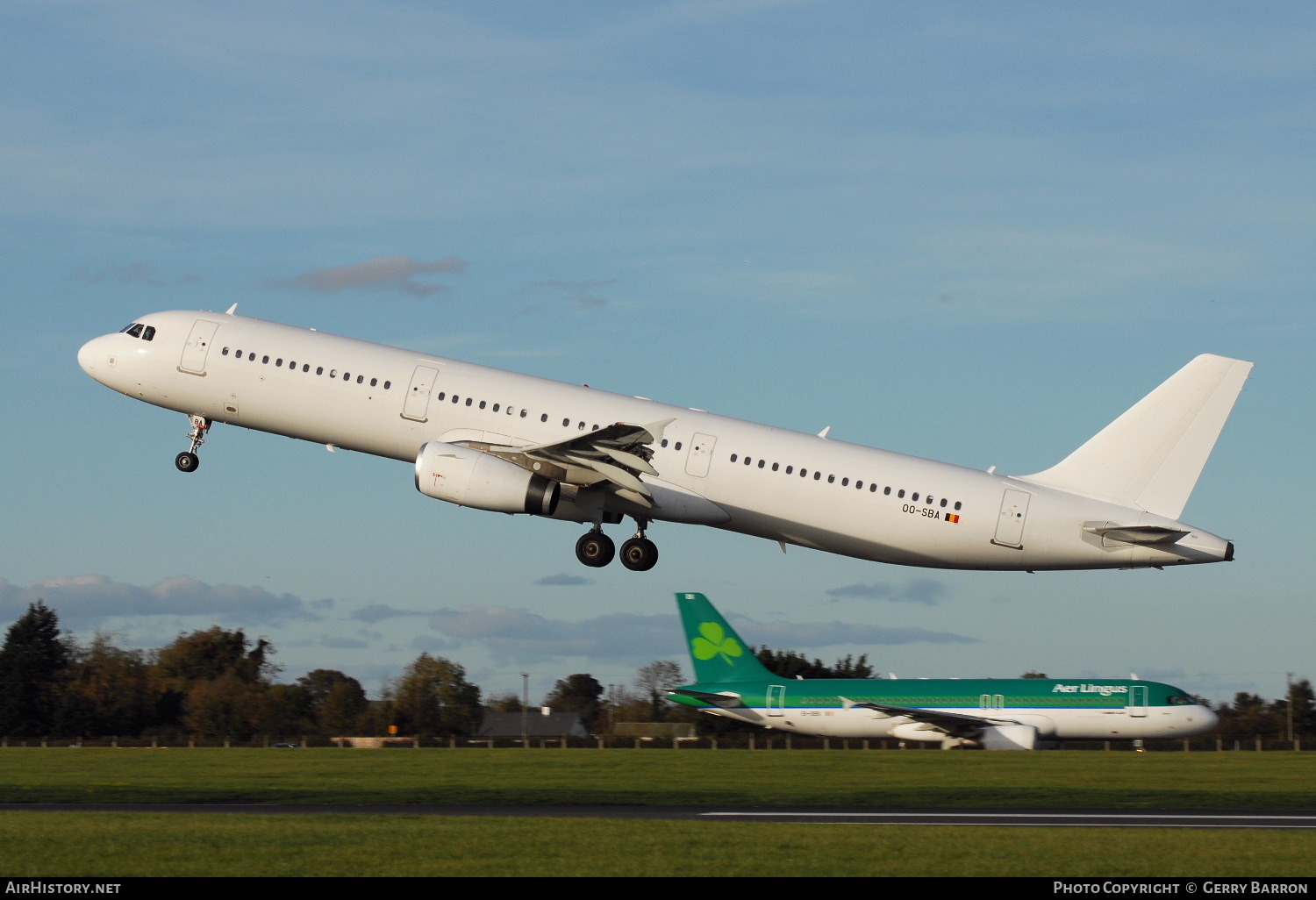 Aircraft Photo of OO-SBA | Airbus A321-231 | AirHistory.net #94259