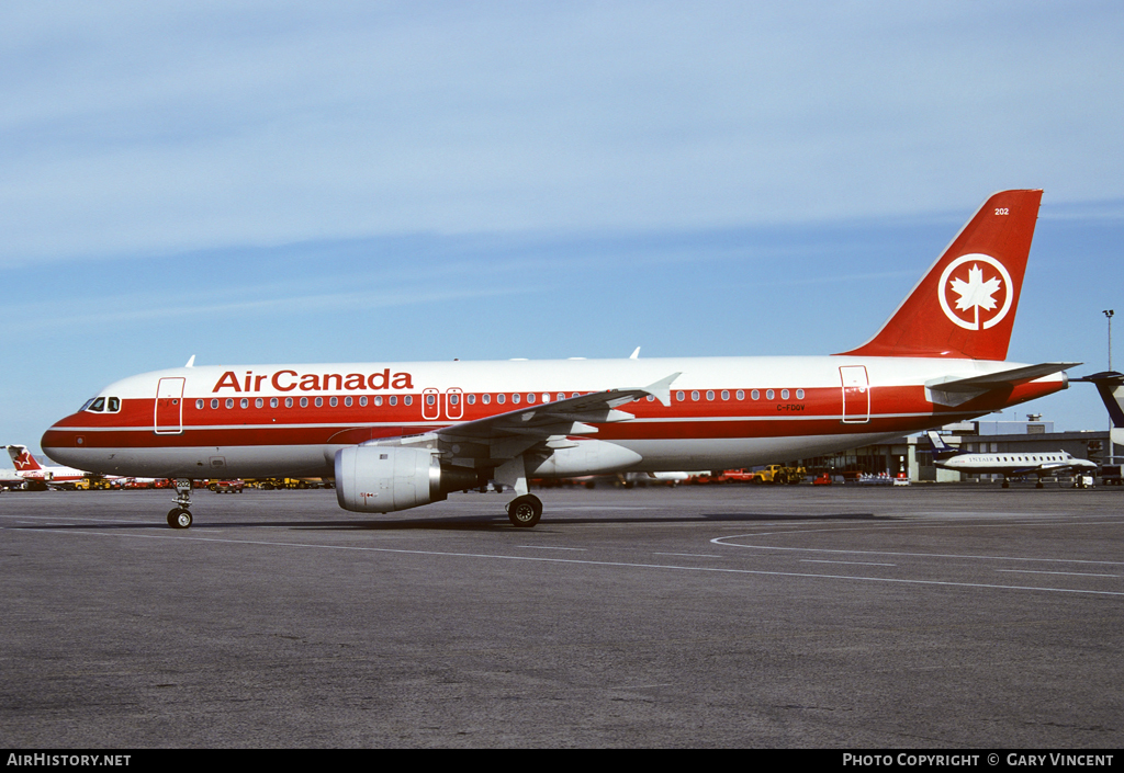 Aircraft Photo of C-FDQV | Airbus A320-211 | Air Canada | AirHistory.net #94300