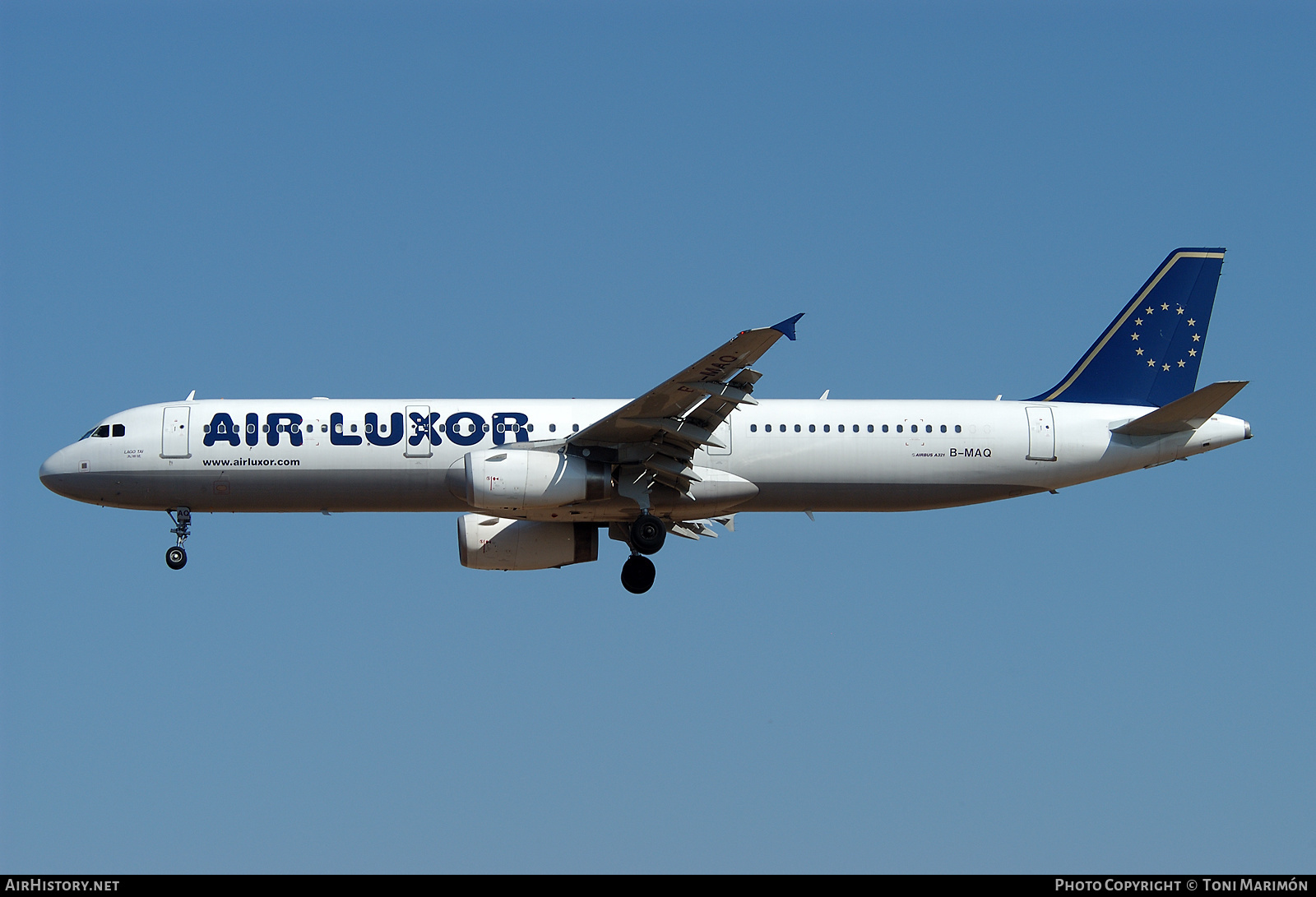 Aircraft Photo of B-MAQ | Airbus A321-231 | Air Luxor | AirHistory.net #94339