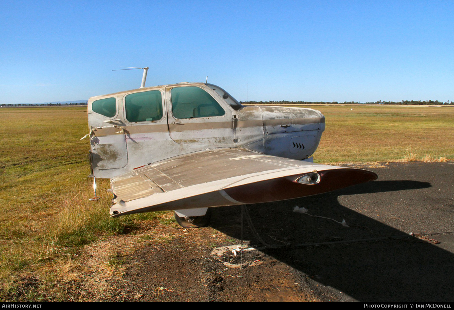 Aircraft Photo of VH-CDT | Beech M35 Bonanza | AirHistory.net #94347