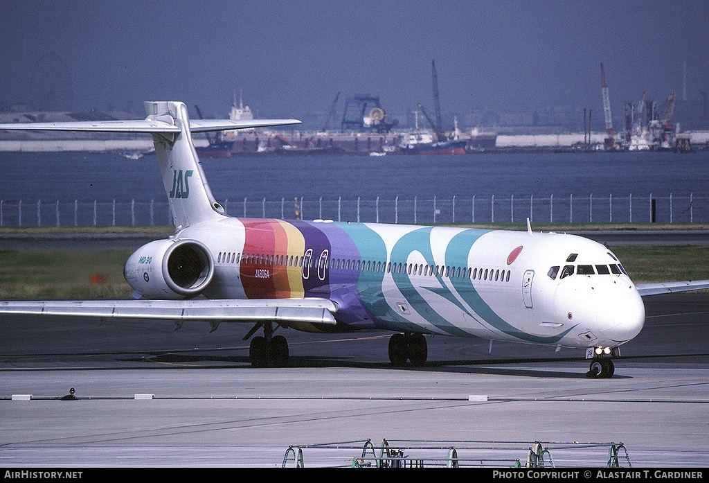 Aircraft Photo of JA8064 | McDonnell Douglas MD-90-30 | Japan Air System - JAS | AirHistory.net #94448