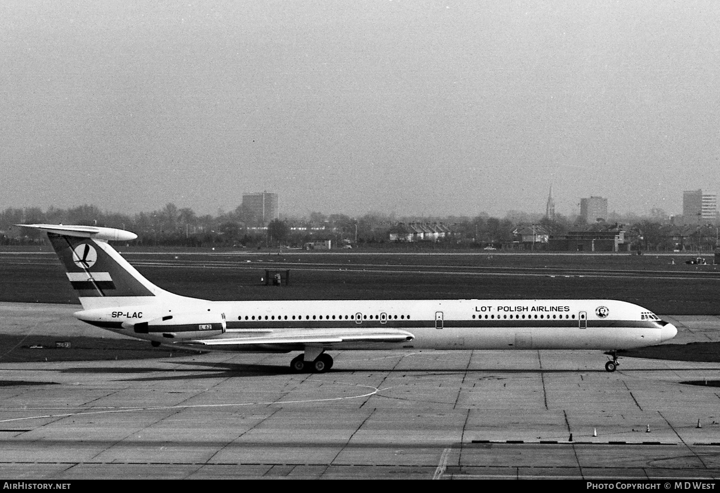 Aircraft Photo of SP-LAC | Ilyushin Il-62 | LOT Polish Airlines - Polskie Linie Lotnicze | AirHistory.net #94490