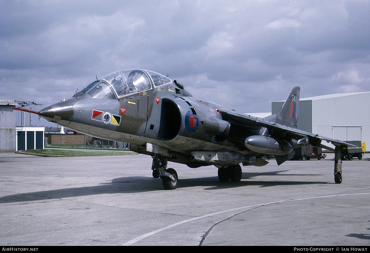 Aircraft Photo of XW268 | Hawker Siddeley Harrier T2 | UK - Air Force | AirHistory.net #94636