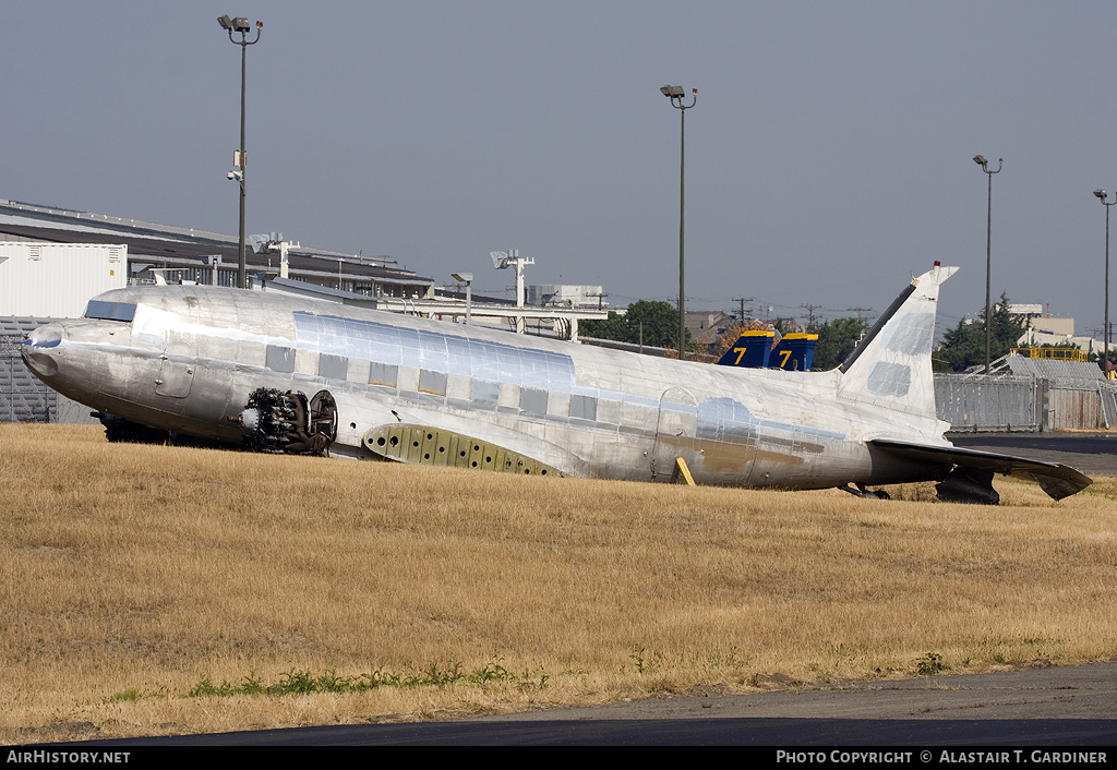 Aircraft Photo of N15748 | Douglas DC-3(A) | AirHistory.net #94765