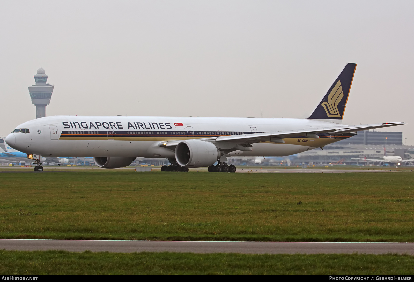Aircraft Photo of 9V-SWP | Boeing 777-312/ER | Singapore Airlines | AirHistory.net #94774