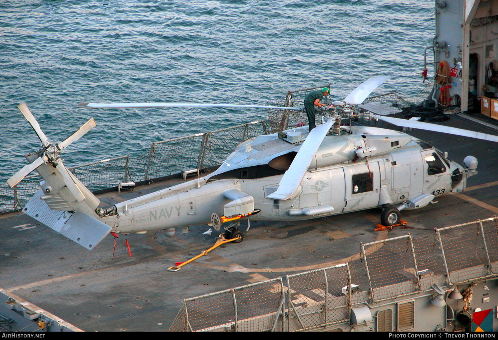 Aircraft Photo of 163243 | Sikorsky SH-60B Seahawk (S-70B-1) | USA - Navy | AirHistory.net #94821