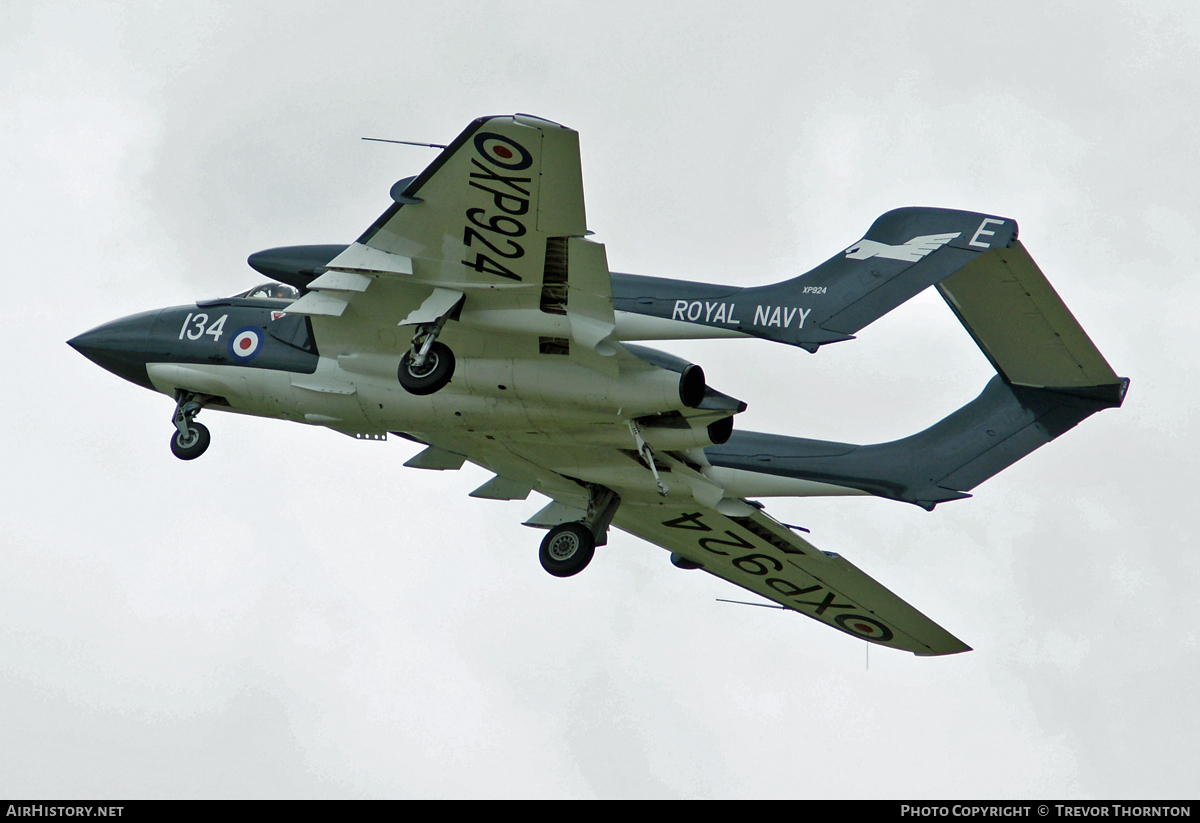 Aircraft Photo of G-CVIX / XP924 | De Havilland D.H. 110 Sea Vixen D3 | UK - Navy | AirHistory.net #94881