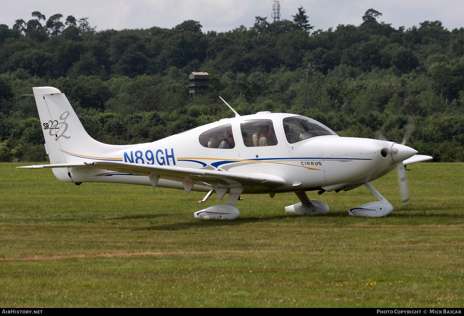 Aircraft Photo of N89GH | Cirrus SR-22 G2 | AirHistory.net #94952