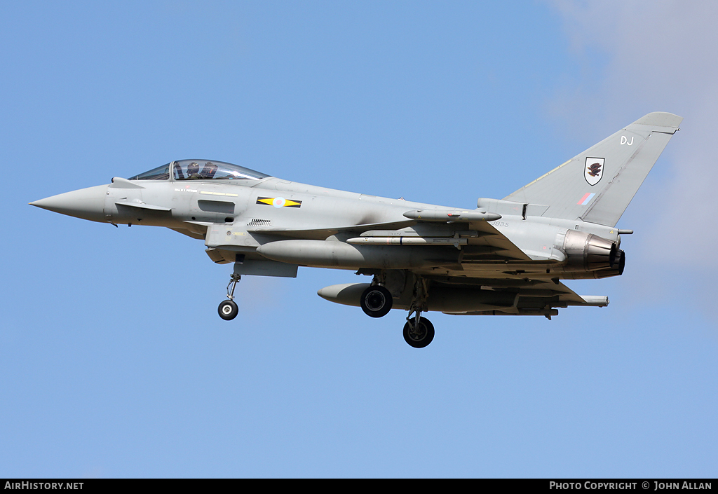 Aircraft Photo of ZJ935 | Eurofighter EF-2000 Typhoon FGR4 | UK - Air Force | AirHistory.net #94960