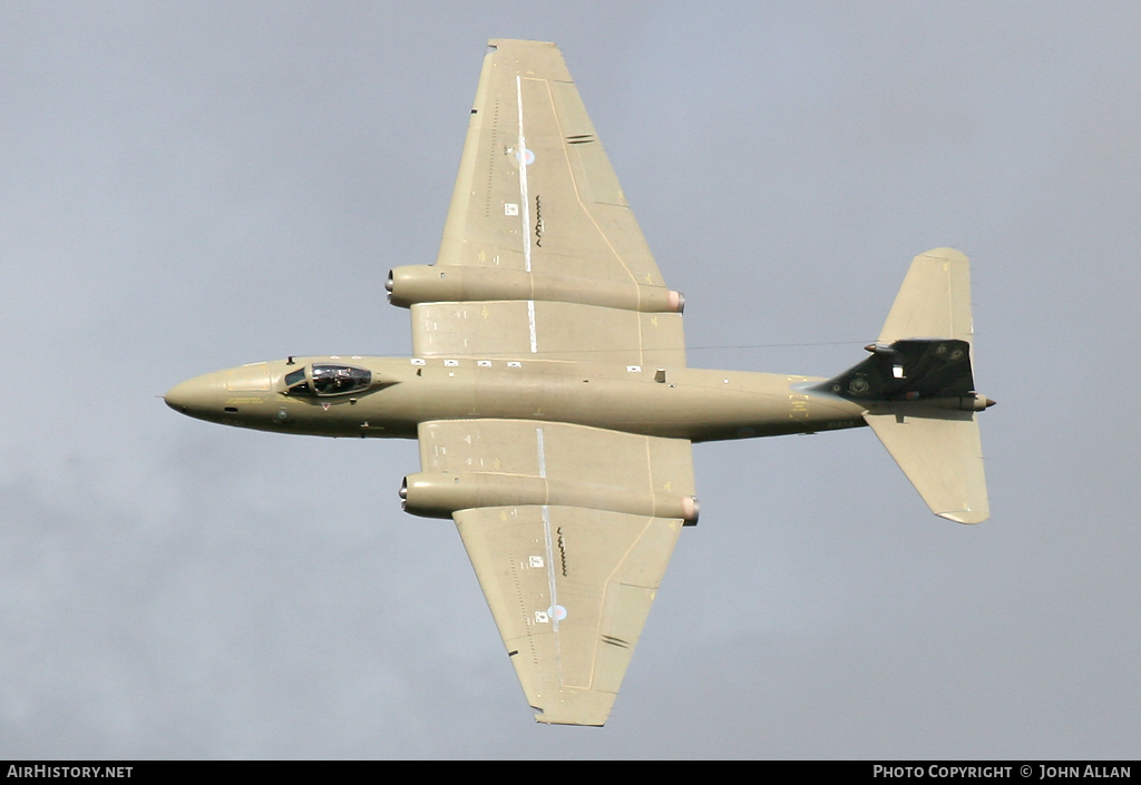 Aircraft Photo of XH134 | English Electric Canberra PR9 | UK - Air Force | AirHistory.net #94962