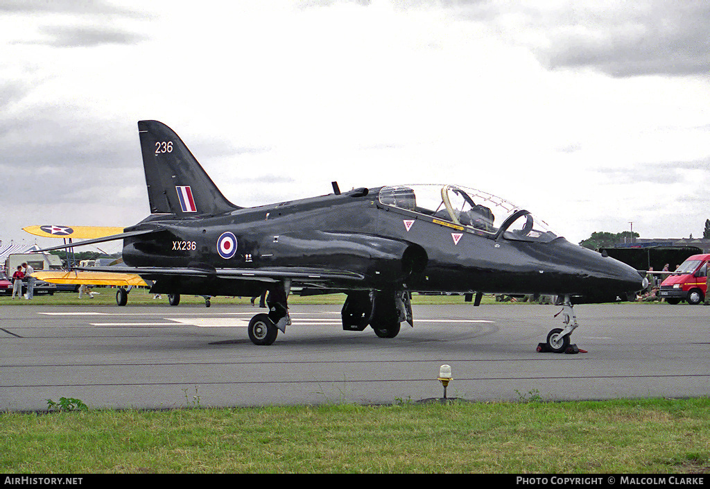 Aircraft Photo of XX236 | British Aerospace Hawk T.1W | UK - Air Force | AirHistory.net #95022