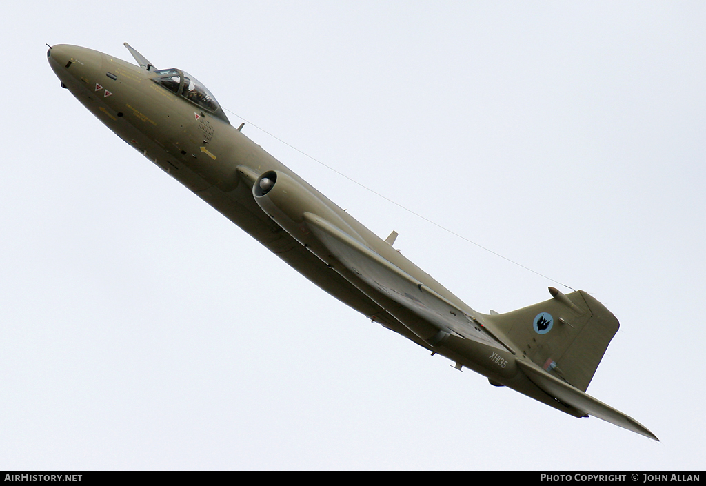 Aircraft Photo of XH135 | English Electric Canberra PR9 | UK - Air Force | AirHistory.net #95026