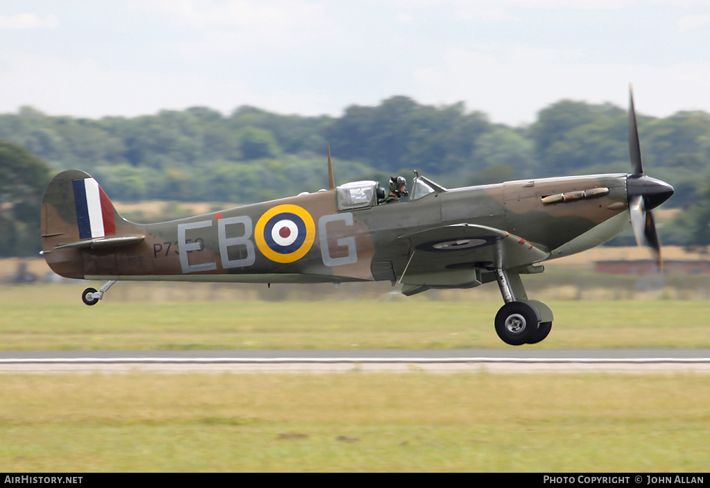 Aircraft Photo of P7350 | Supermarine 329 Spitfire Mk2A | UK - Air Force | AirHistory.net #95055