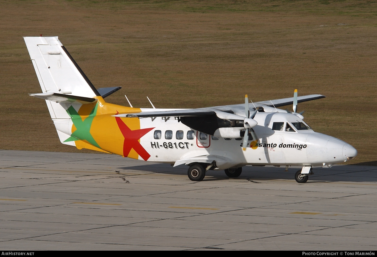 Aircraft Photo of HI-681CT | Let L-410UVP-E3 Turbolet | Air Santo Domingo | AirHistory.net #95293