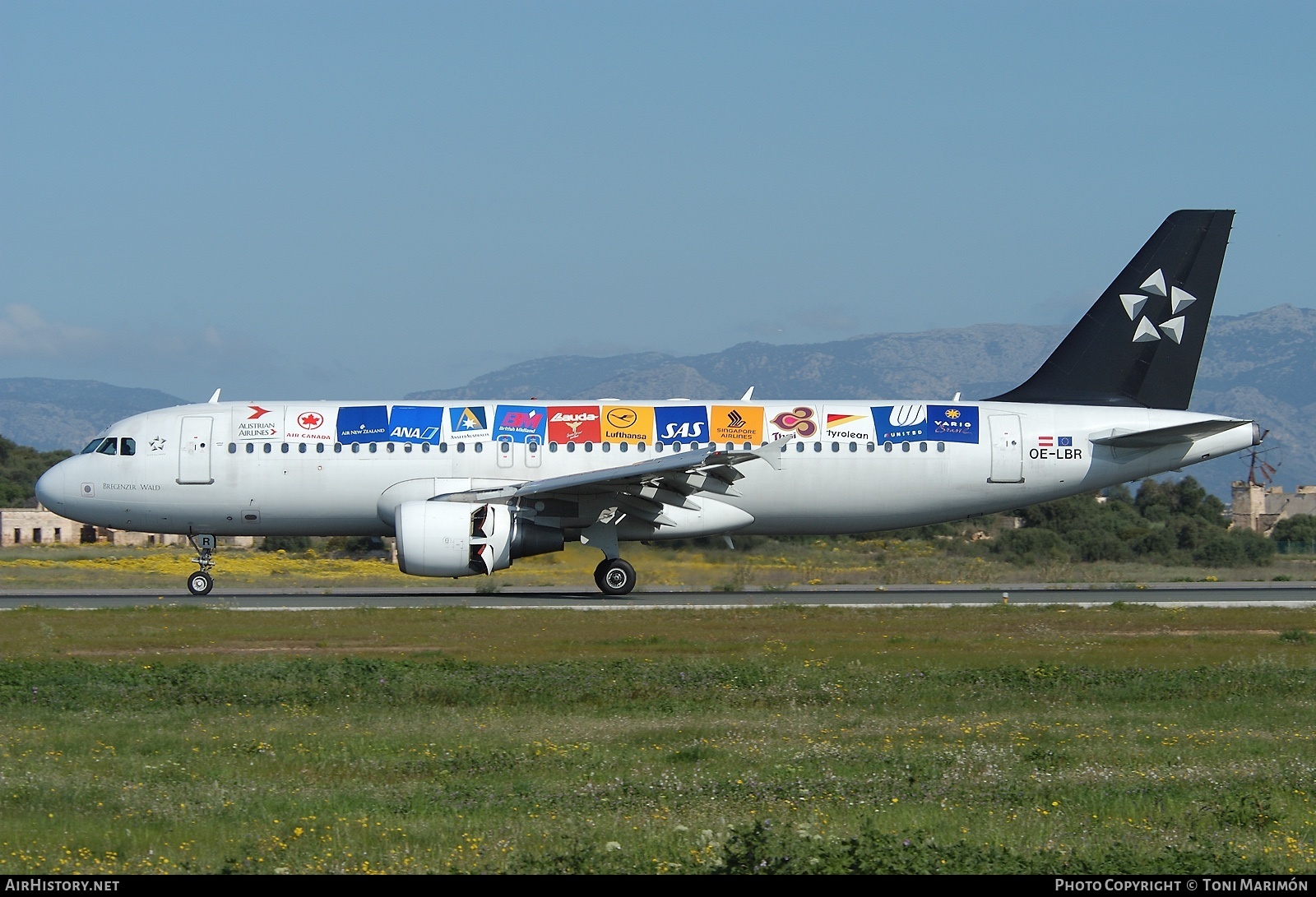 Aircraft Photo of OE-LBR | Airbus A320-214 | Austrian Airlines | AirHistory.net #95296