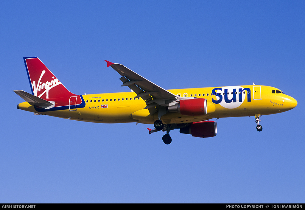 Aircraft Photo of G-VKID | Airbus A320-214 | Virgin Sun | AirHistory.net #95326