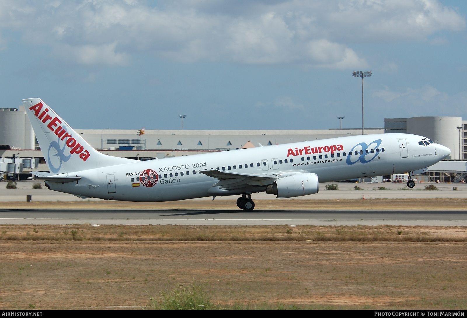 Aircraft Photo of EC-IVV | Boeing 737-883 | Air Europa | AirHistory.net #95415