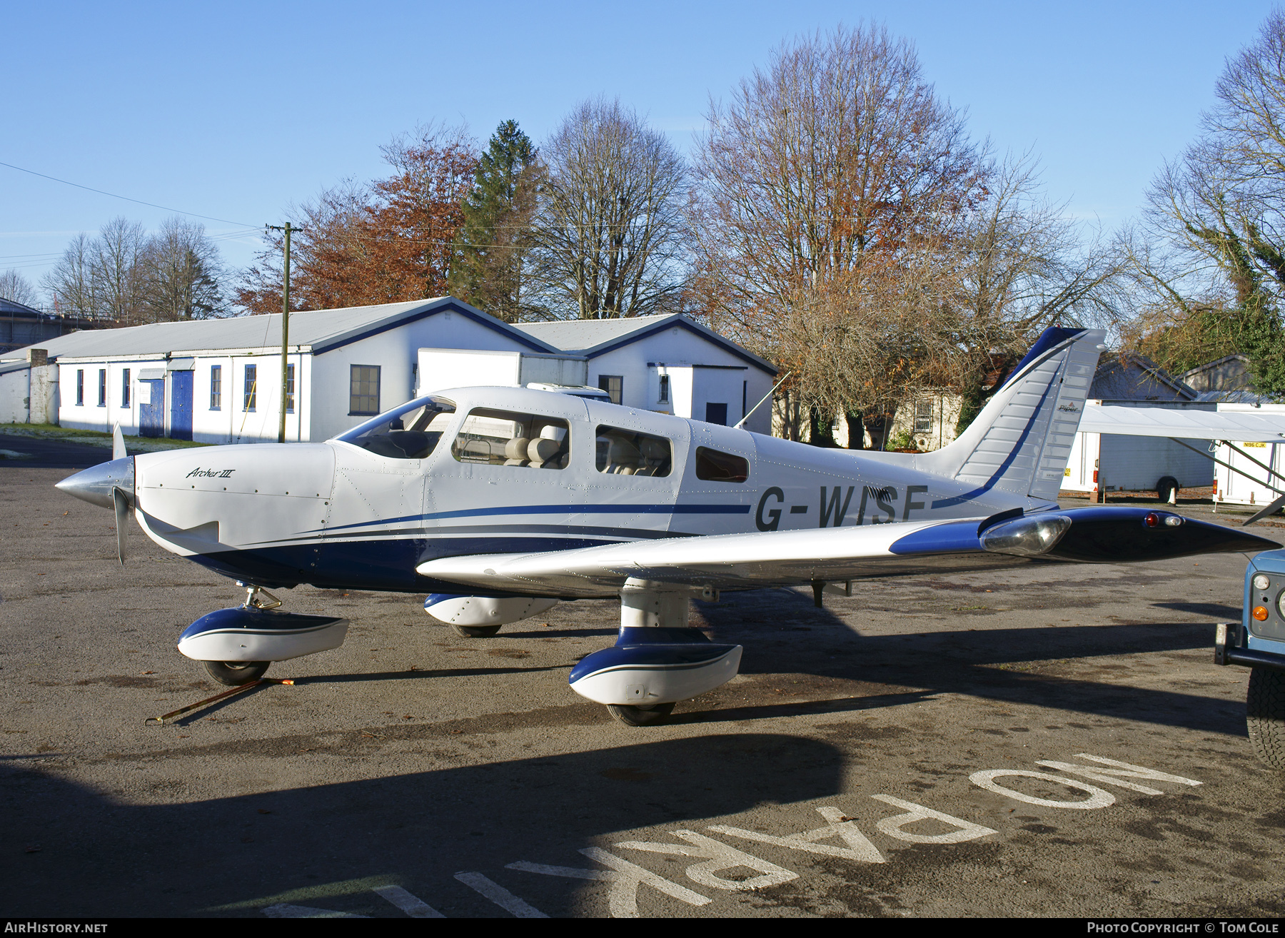 Aircraft Photo of G-WISE | Piper PA-28-181 Archer III | AirHistory.net #95434