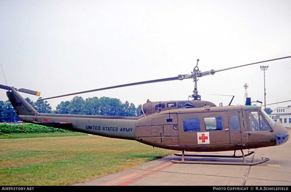 Aircraft Photo of 66-0831 / 60831 | Bell UH-1V Iroquois | USA - Army | AirHistory.net #95494
