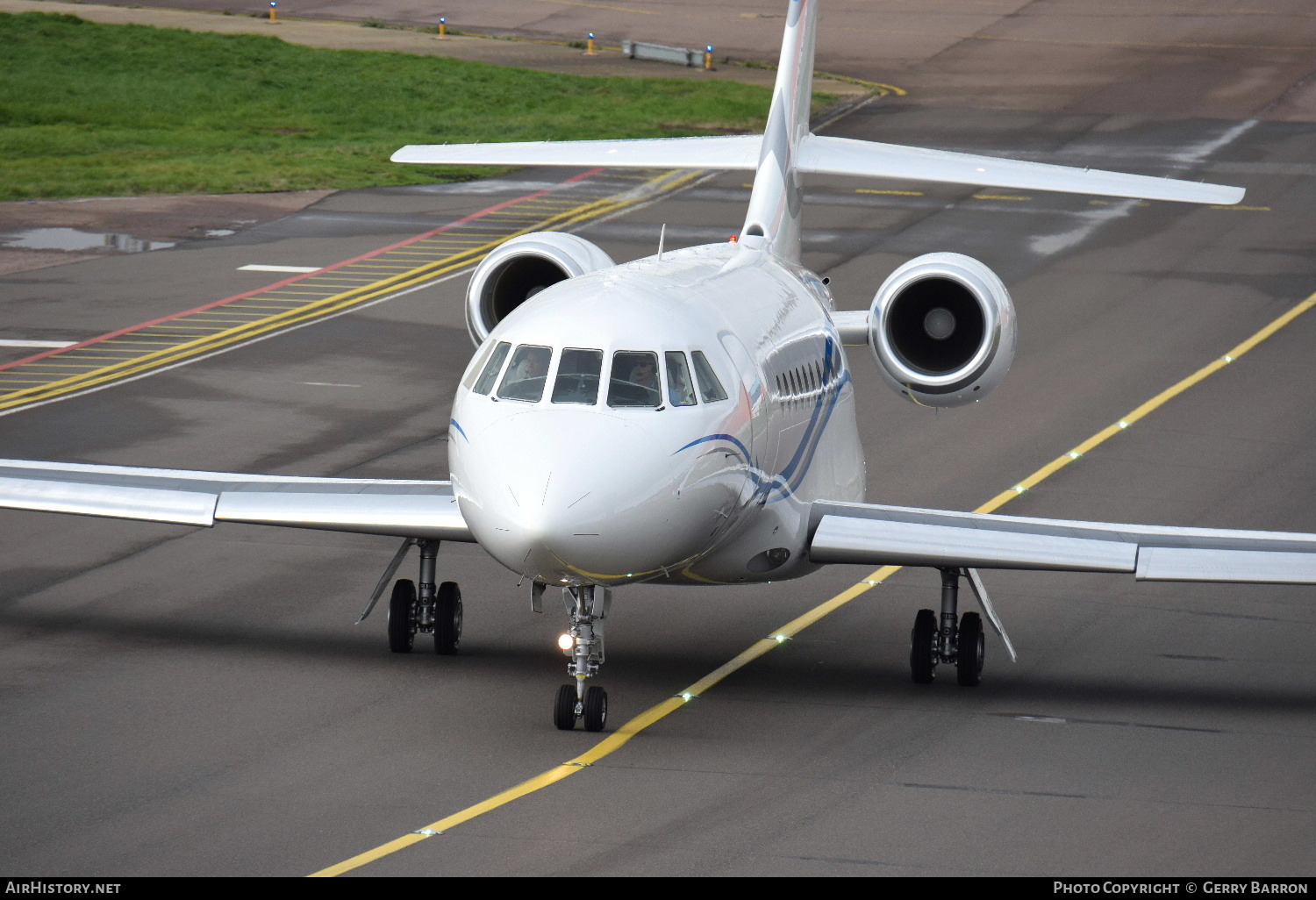 Aircraft Photo of N325AP | Dassault Falcon 2000LX | AirHistory.net #95550