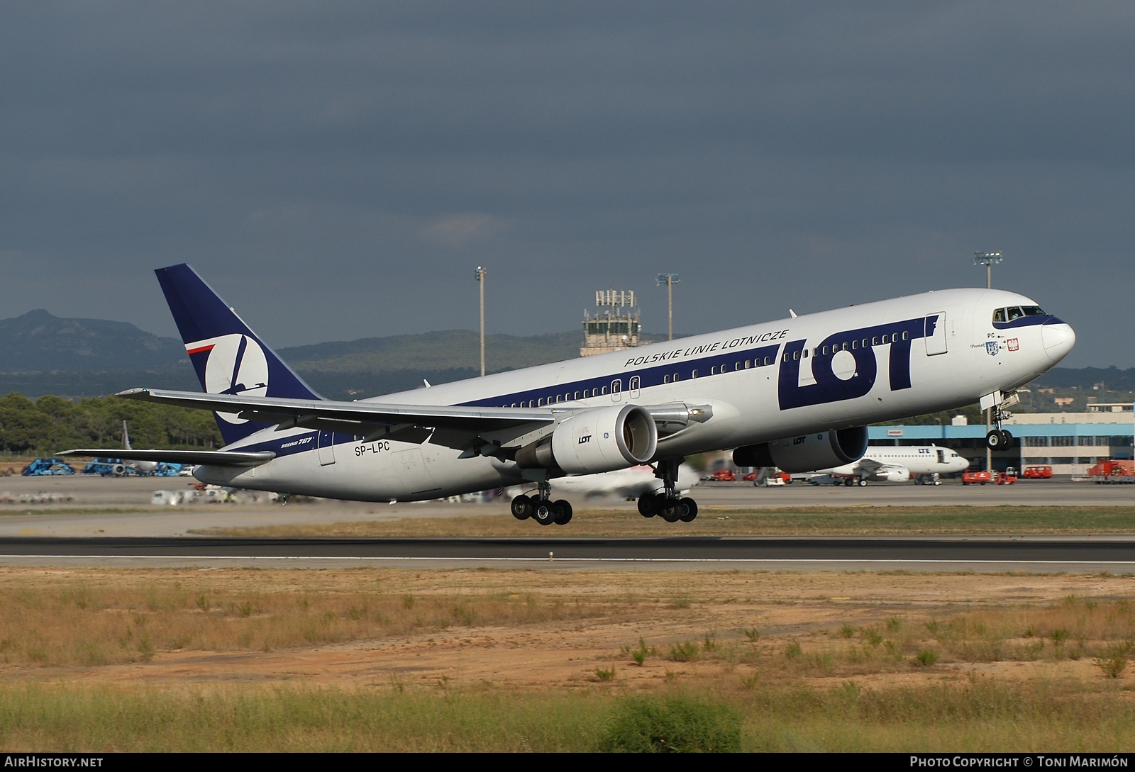Aircraft Photo of SP-LPC | Boeing 767-35D/ER | LOT Polish Airlines - Polskie Linie Lotnicze | AirHistory.net #95559