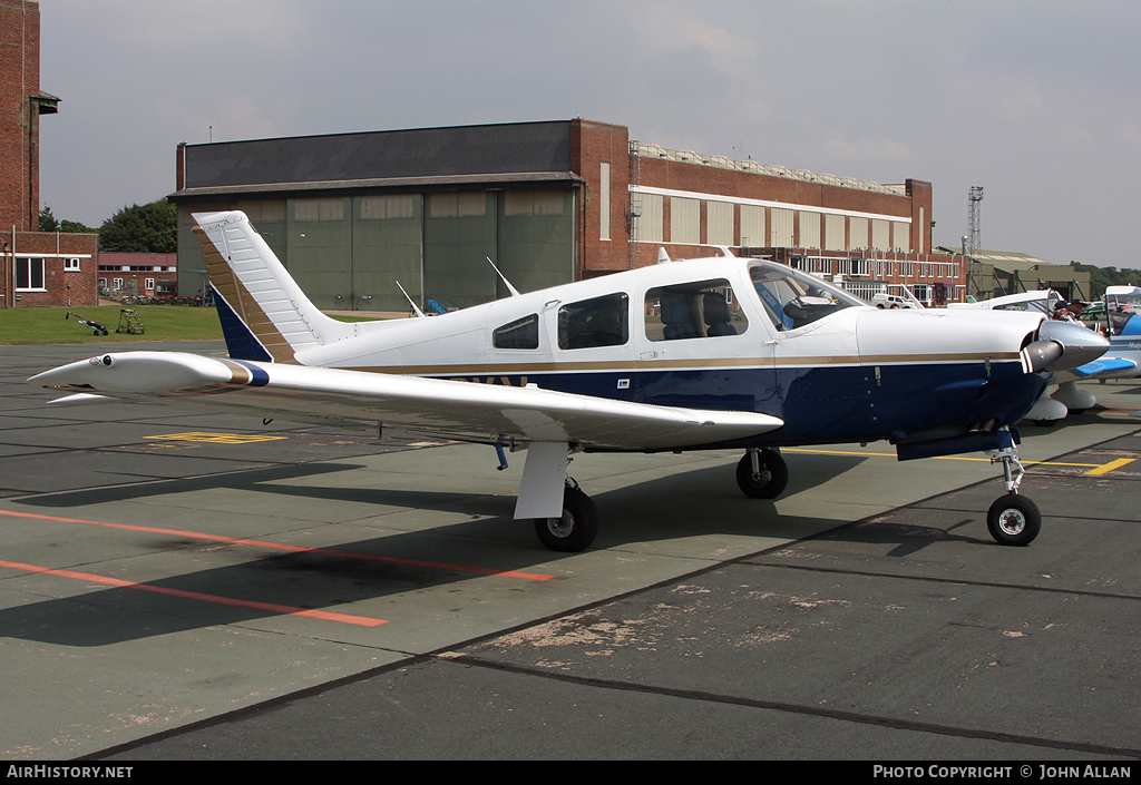 Aircraft Photo of G-BGKV | Piper PA-28R-201 Cherokee Arrow III | AirHistory.net #95575