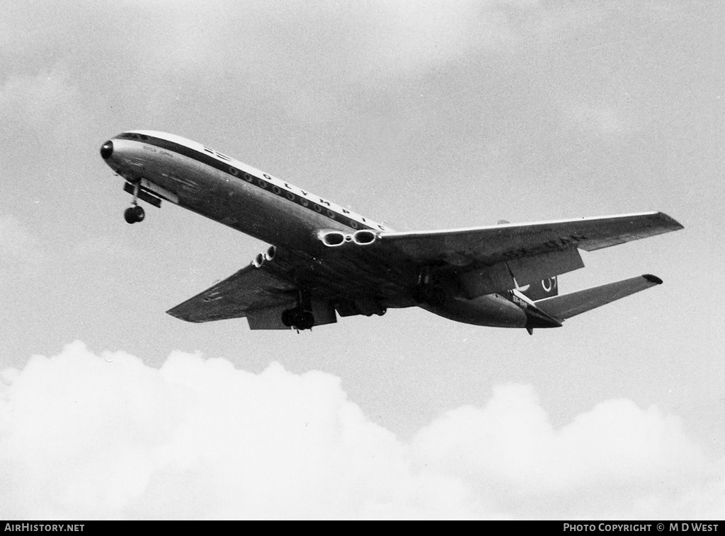 Aircraft Photo of SX-DAN | De Havilland D.H. 106 Comet 4B | Olympic | AirHistory.net #95688