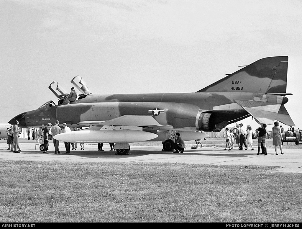 Aircraft Photo of 64-0923 / 40923 | McDonnell F-4C Phantom II | USA - Air Force | AirHistory.net #95723