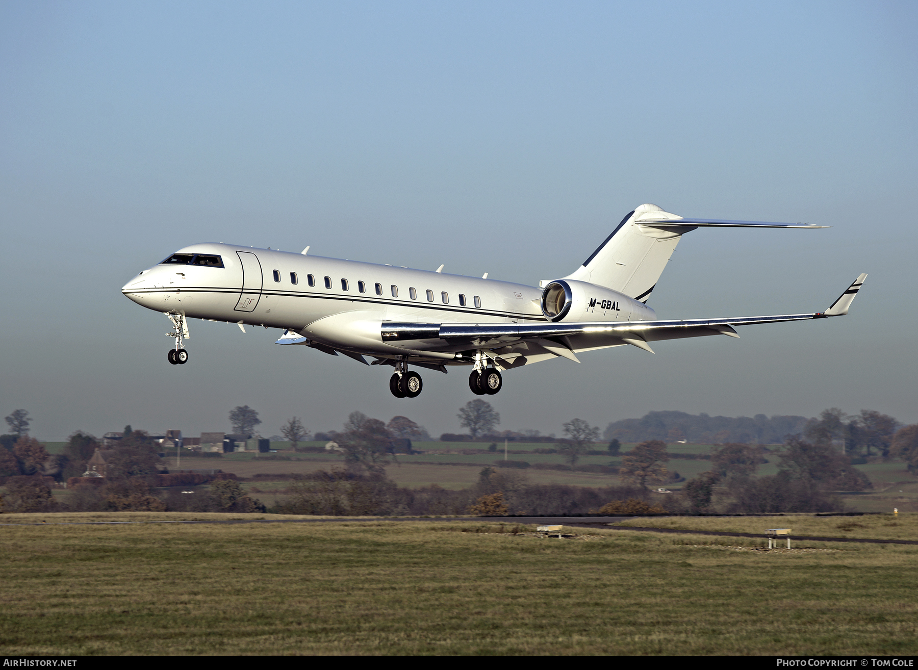 Aircraft Photo of M-GBAL | Bombardier Global Express (BD-700-1A10) | AirHistory.net #95742