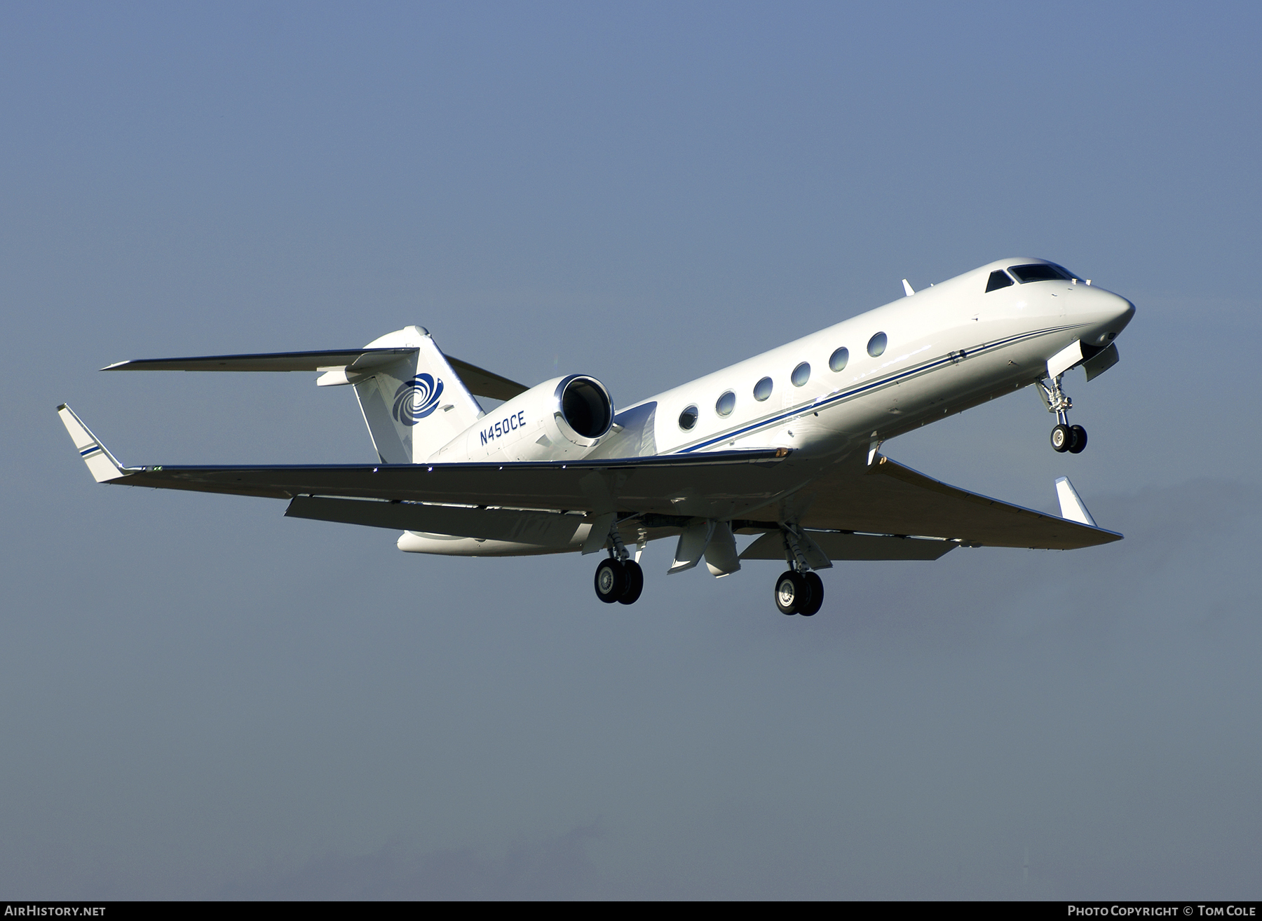 Aircraft Photo of N450CE | Gulfstream Aerospace G-IV-X Gulfstream G450 | AirHistory.net #95821