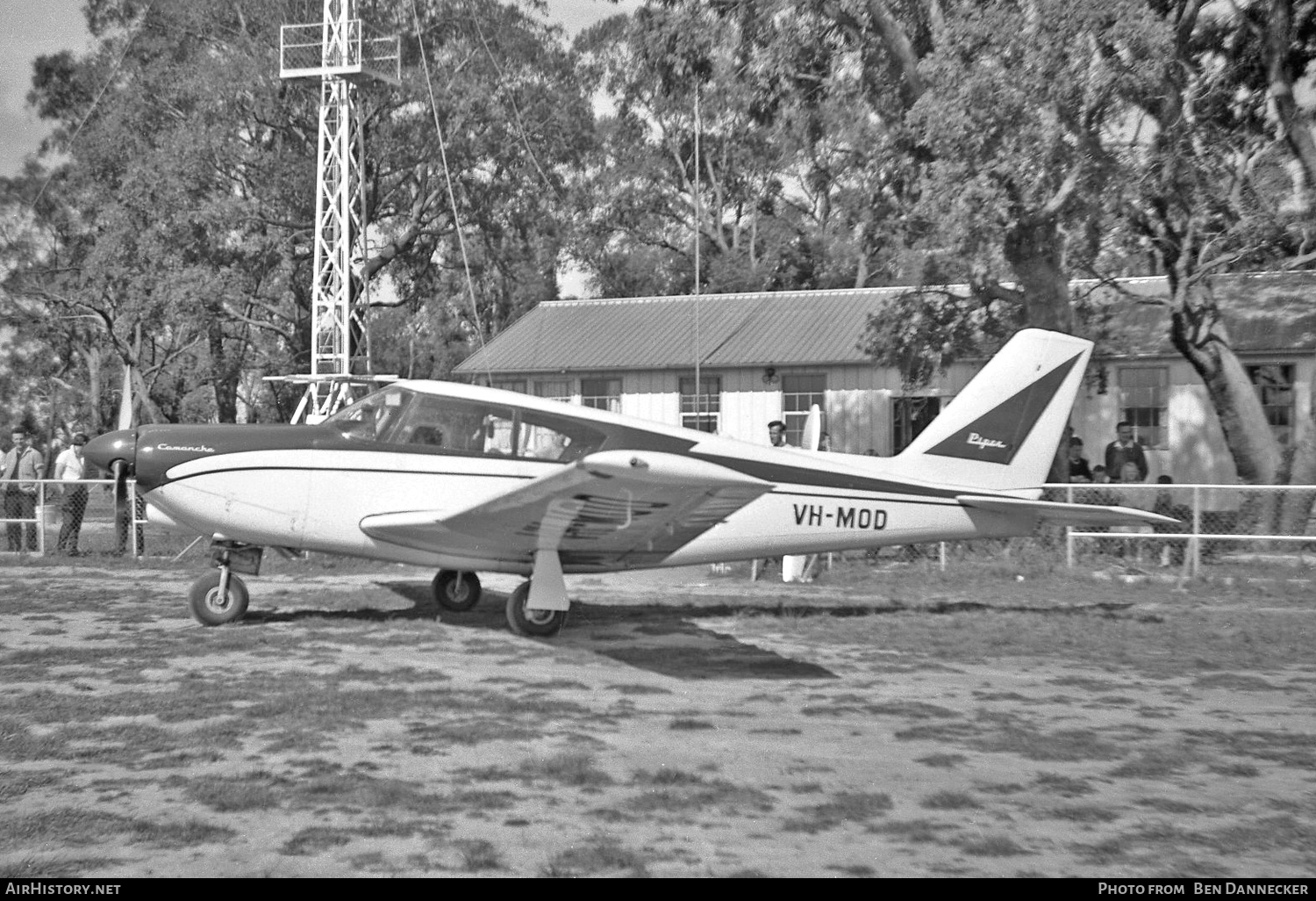 Aircraft Photo of VH-MOD | Piper PA-24-180 Comanche | AirHistory.net #95919