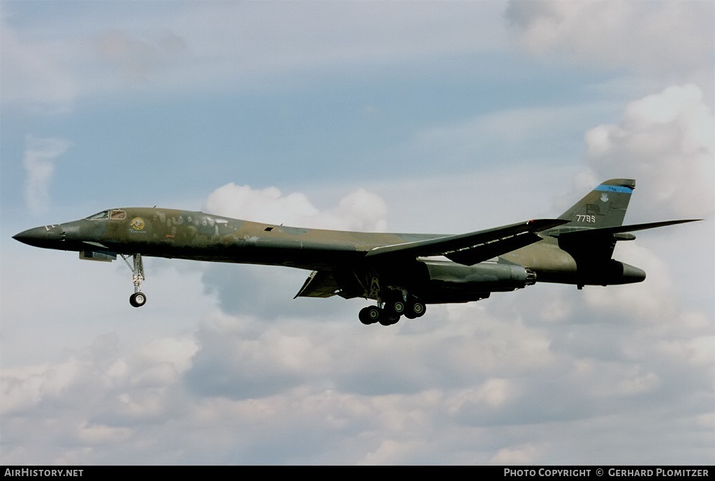 Aircraft Photo of 85-0077 | Rockwell B-1B Lancer | USA - Air Force | AirHistory.net #96000