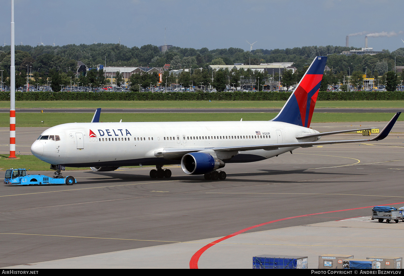 Aircraft Photo of N1201P | Boeing 767-332/ER | Delta Air Lines | AirHistory.net #96048