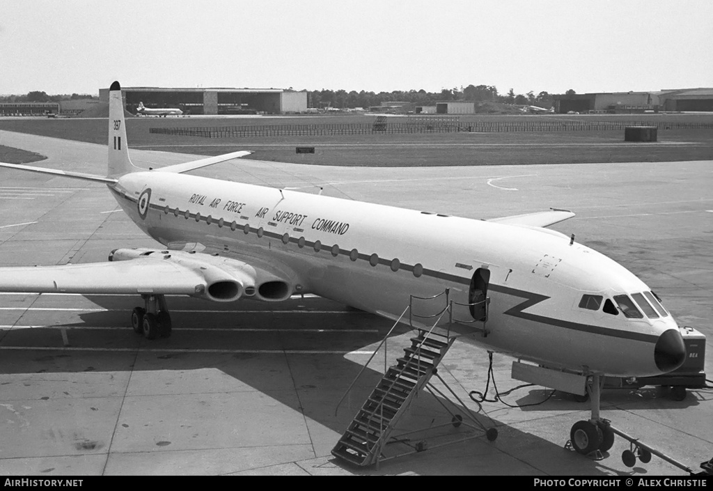 Aircraft Photo of XR397 | De Havilland D.H. 106 Comet 4C | UK - Air Force | AirHistory.net #96186